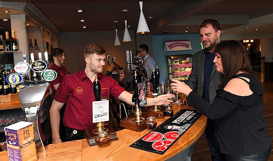 Spread Eagle, Gailey by Marston's Inns