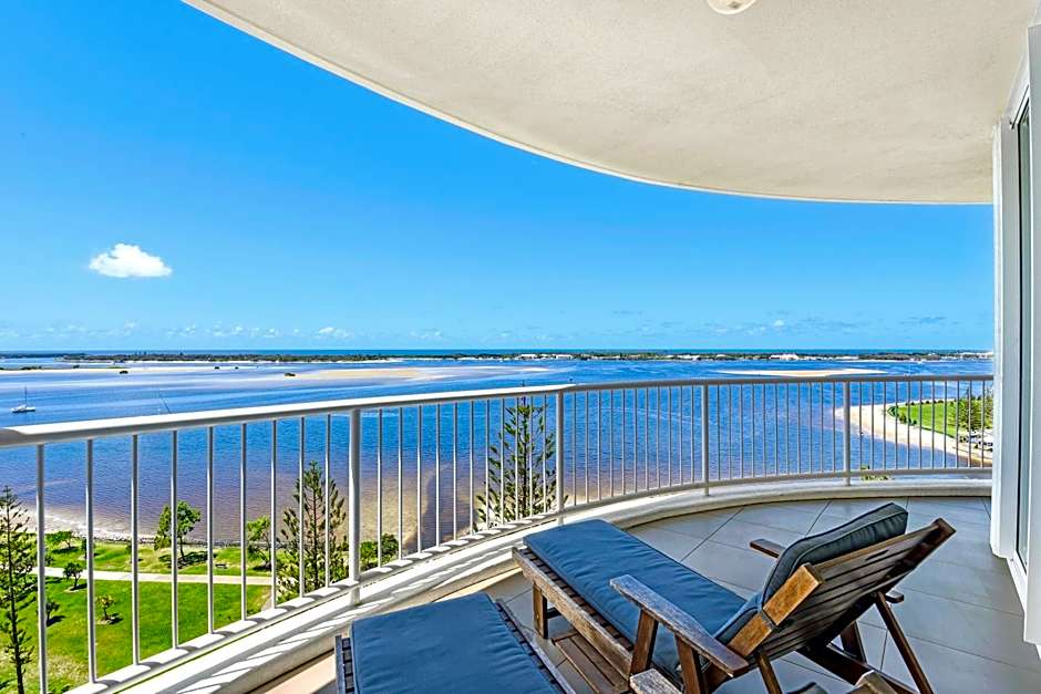 Crystal Bay On The Broadwater