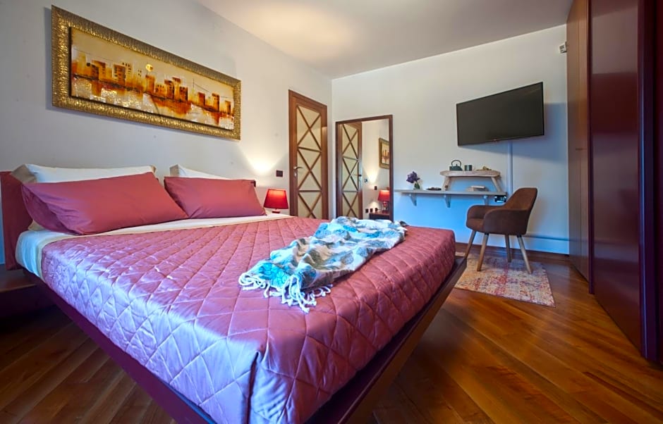B&B LaTosca – Massa, WI