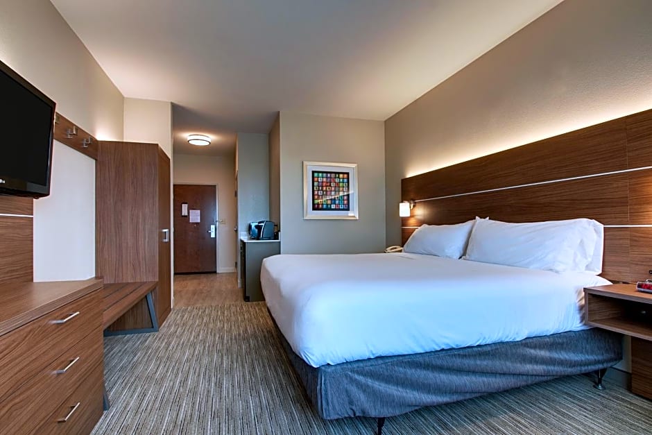 Holiday Inn Express Vernon College Area Highway 287 By IHG