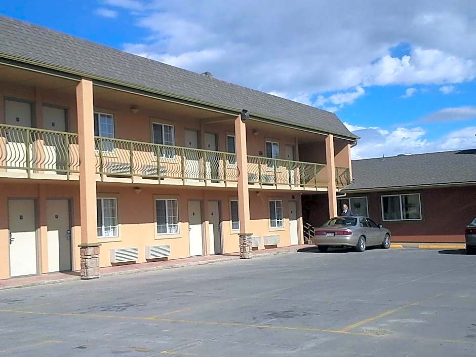 Days Inn by Wyndham Delta CO