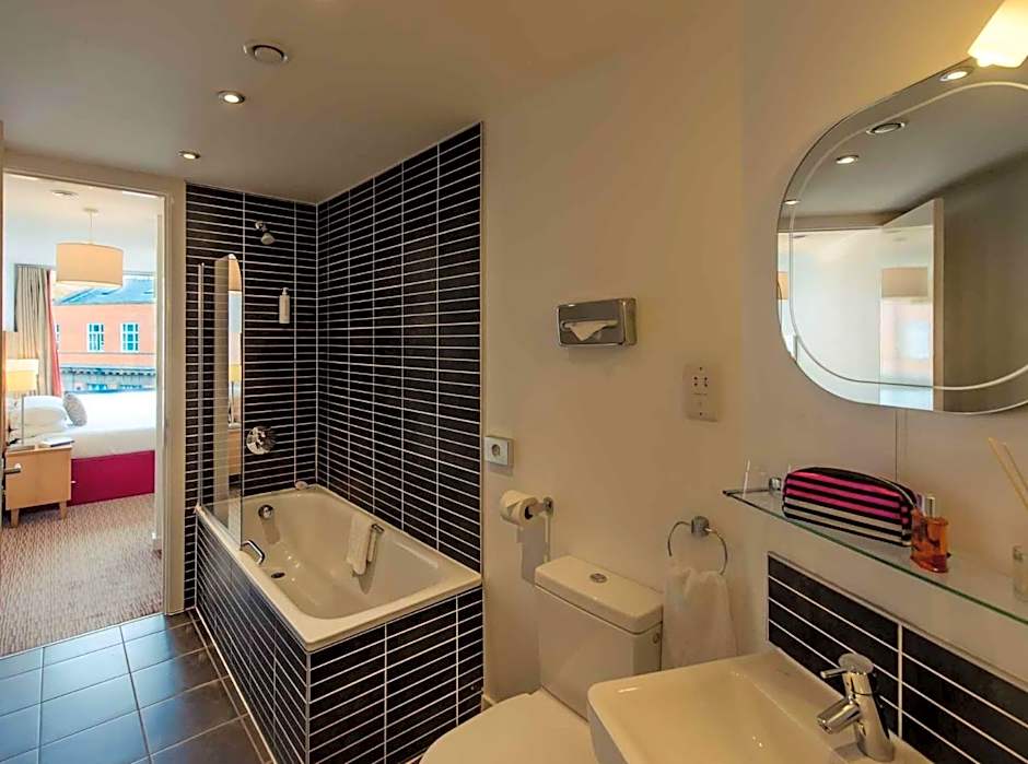 PREMIER SUITES Liverpool
