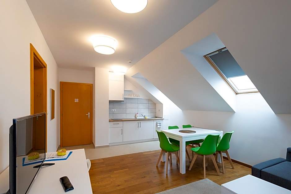 MERKUR APARTMENTS - SELF CHECK-in