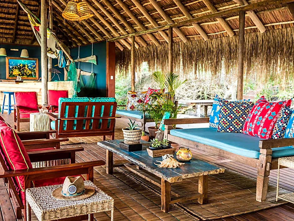 Machangulo Beach Lodge