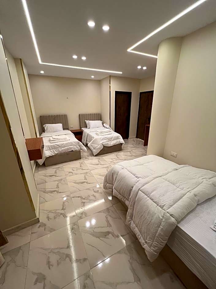 Imperial Pyramids View Inn