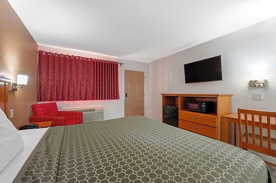 Rodeway Inn Terre Haute