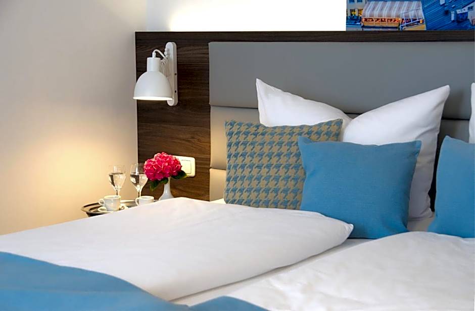 Lizz Hotel Munich