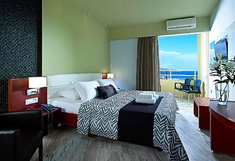Superior Double or Twin Room with Sea View