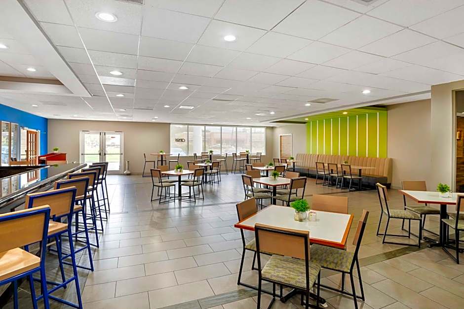 Best Western Premier Richmond City Gateway