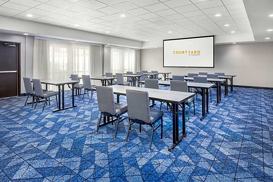Courtyard by Marriott Auburn