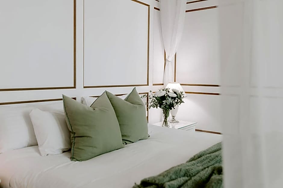 Abbey Boutique Hotel