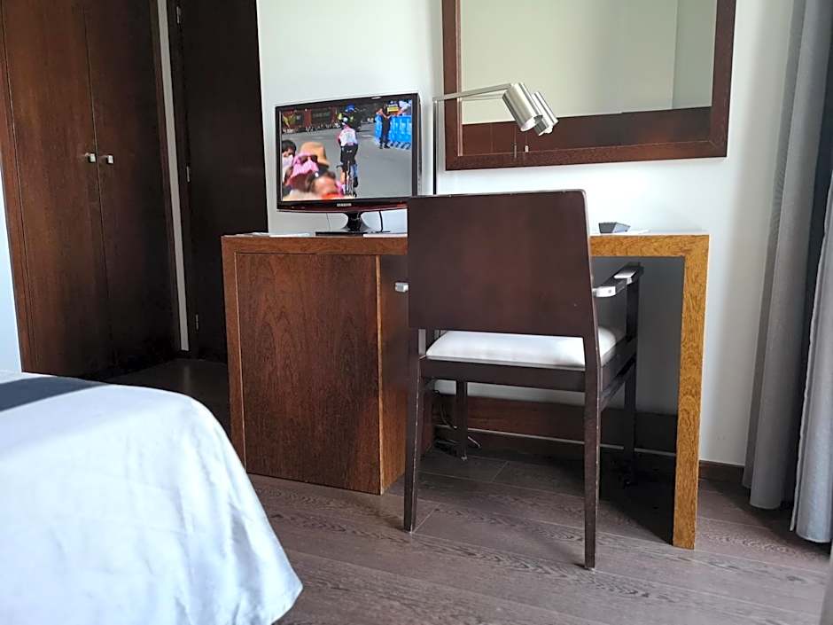 Hotel Portas De Santa Rita