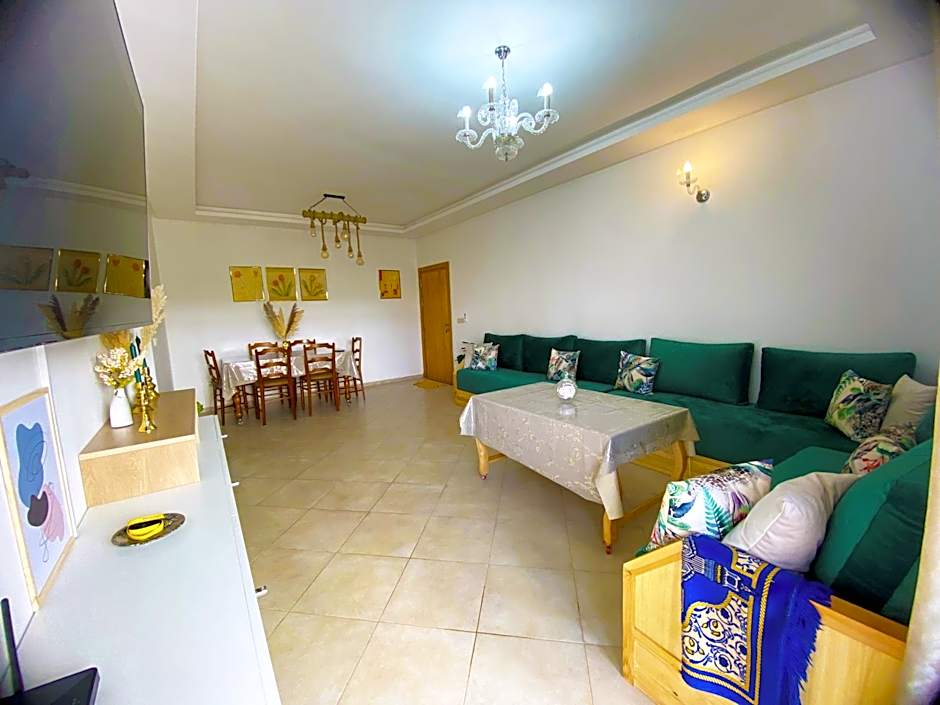 Vista Nest Home - Imi Ouaddar bien équipé avec terrasse