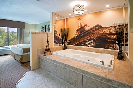 King Suite with Jetted Tub