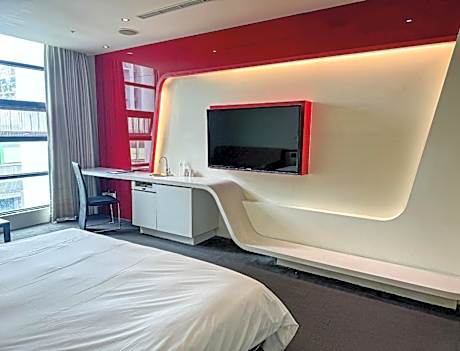 Business Quadruple Room