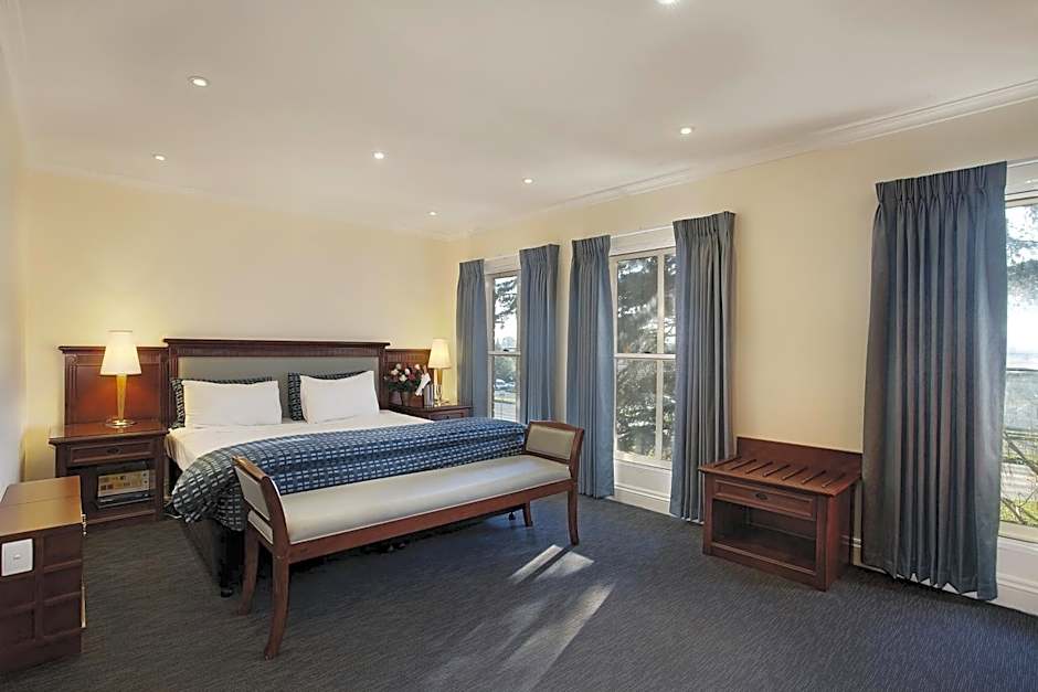 Best Western Plus Buckingham International