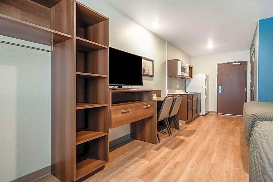 WoodSpring Suites Naples West