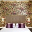 L'Hotel