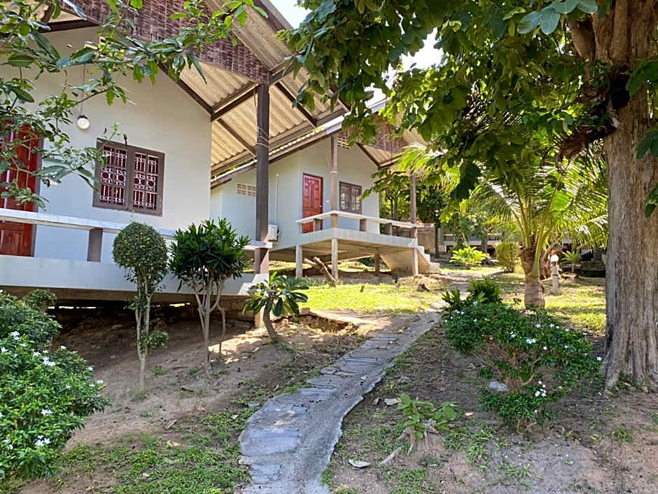 PHUPHA Bungalow Haad Rin