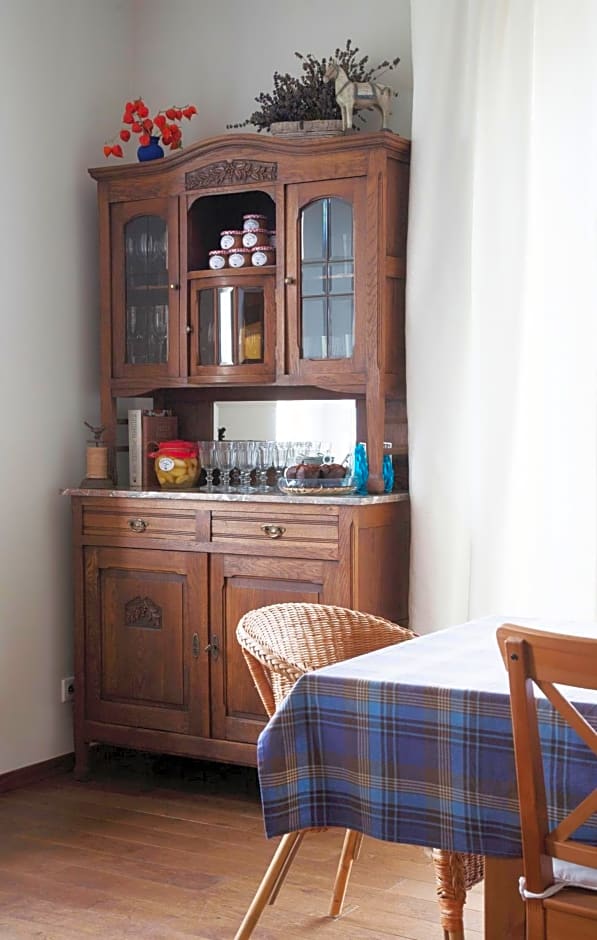 Stara Szkola Trzcin 20