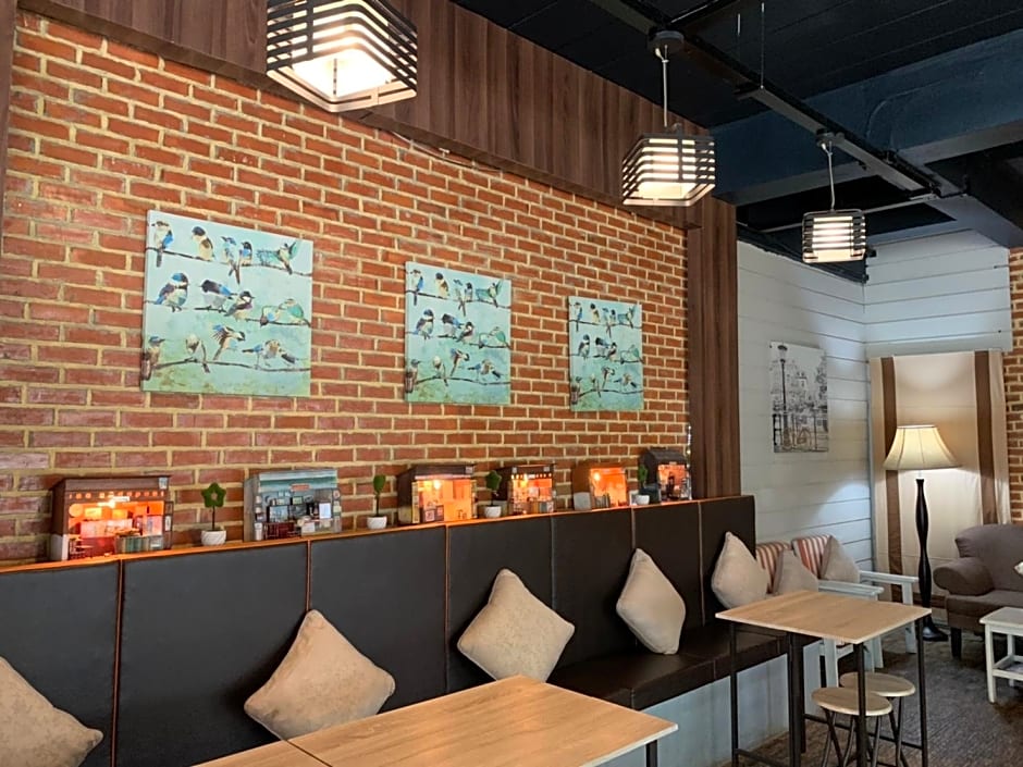 Prajaktra City Hostel