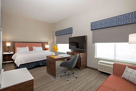 Studio King Size Bed