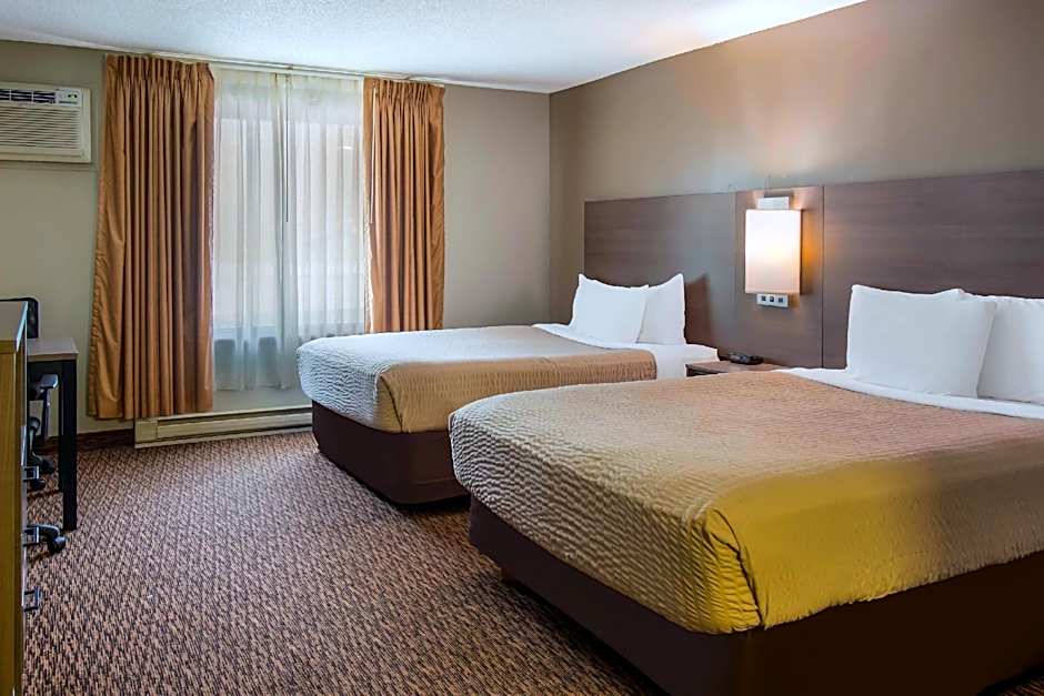 Econo Lodge Duluth near Miller Hill Mall
