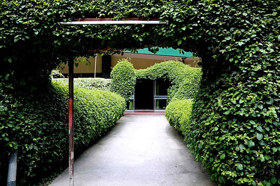 Equator Hotel