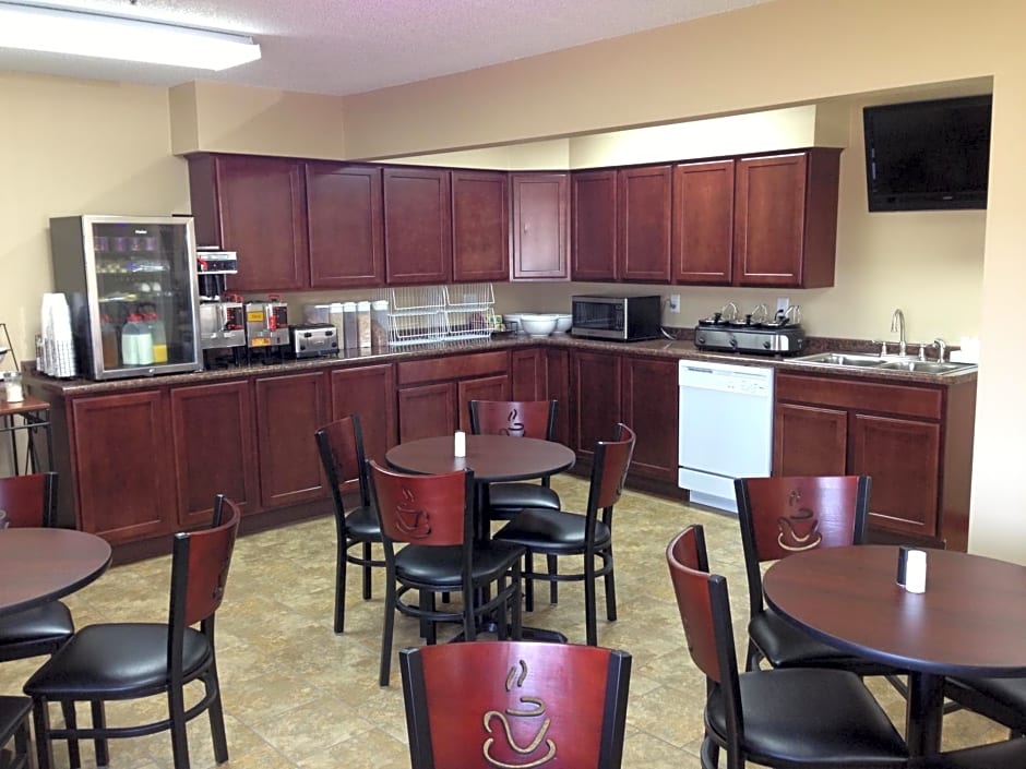 New Victorian Inn & Suites Kearney