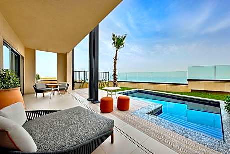 Suite With Private Pool