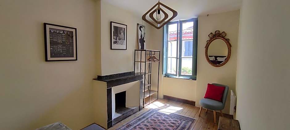 Carcassonne Town House, Rue Barbès