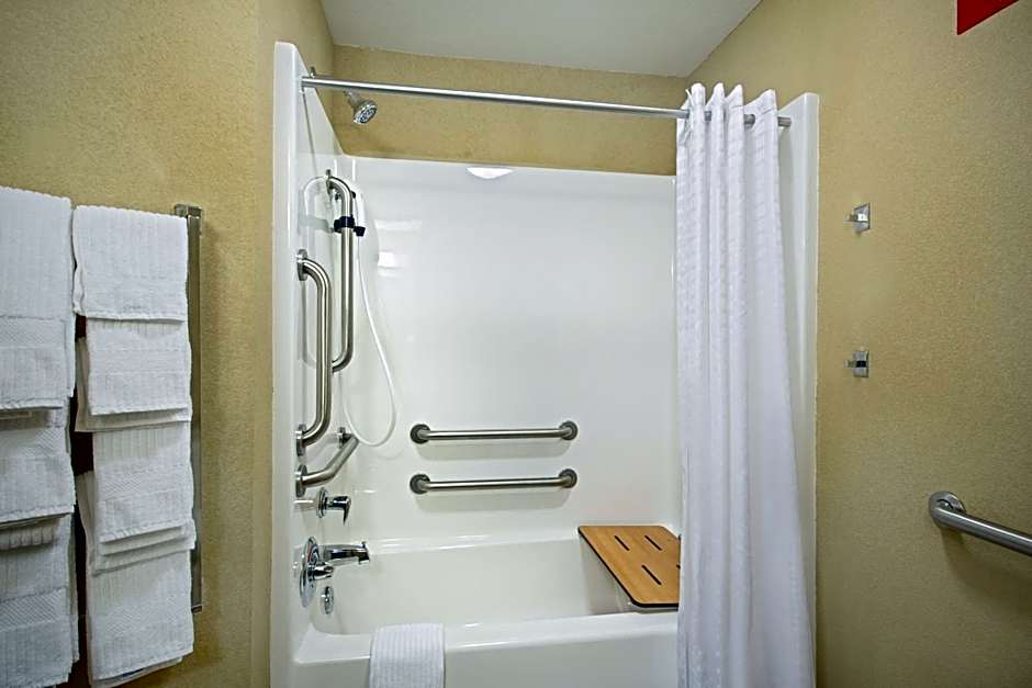 Candlewood Suites Pittsburgh-Cranberry By IHG