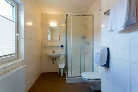 Standard Single Room with Shower