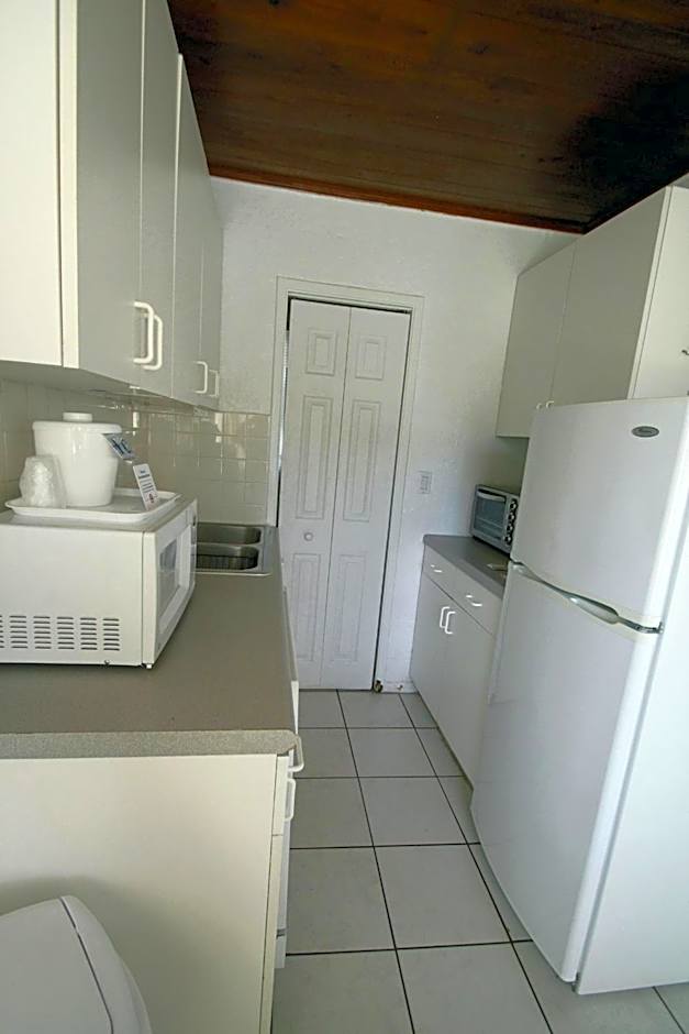 Island Breeze Inn - Venice