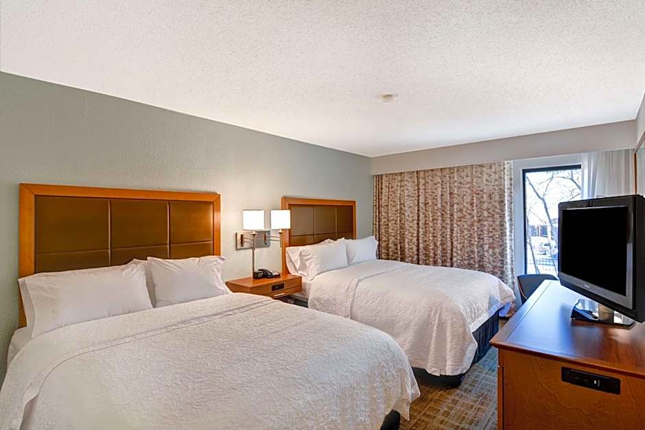 Hampton Inn By Hilton Memphis-Poplar