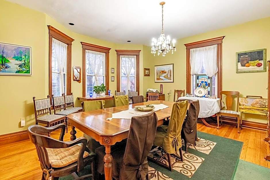 Ye Olde Walkerville Bed & Breakfast