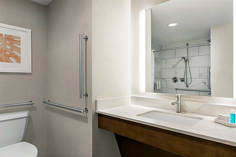Hampton Inn By Hilton Virginia Beach-Oceanfront South
