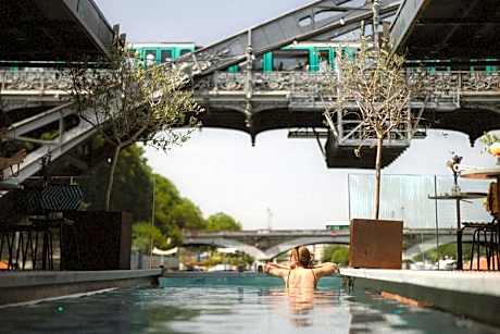 Double Room with Seine River View
