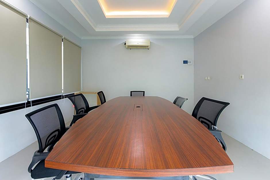 D Twinz House Syariah Redpartner