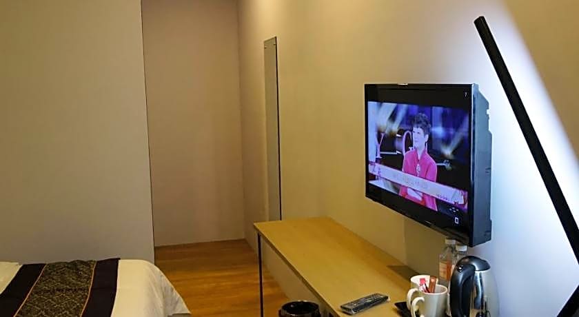 Super 8 Hotel @ Bayan Baru