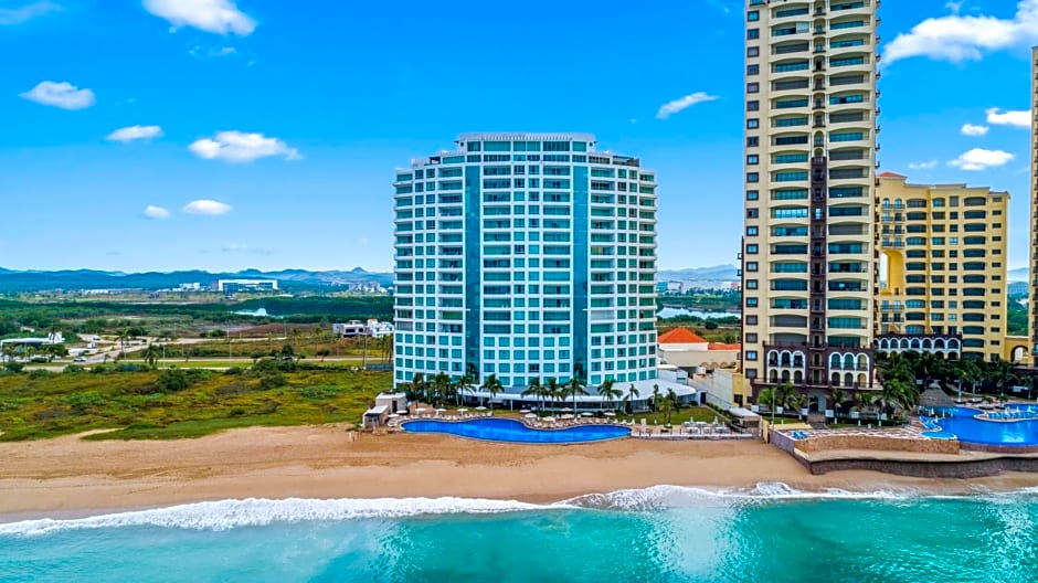 Park Royal Beach Mazatlán