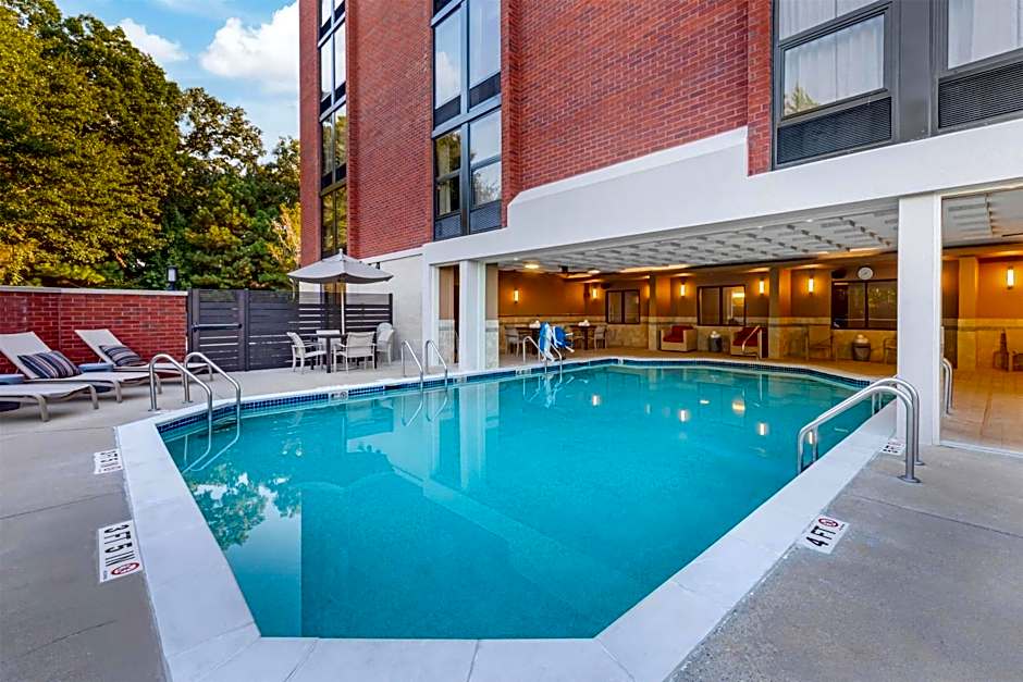 Drury Inn & Suites Birmingham Grandview