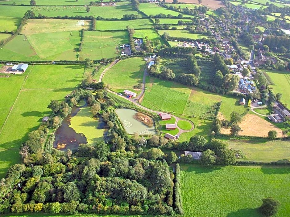 Watermeadow Lakes & Lodges