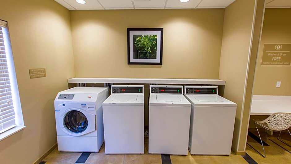Candlewood Suites Overland Park By IHG