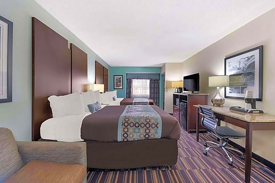 Baymont by Wyndham Elizabeth City