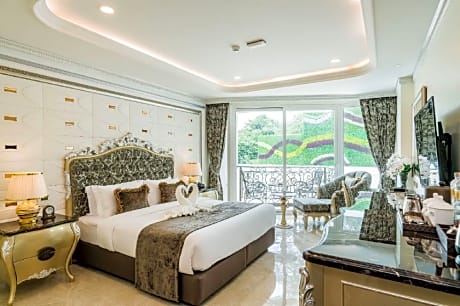 DOUBLE DELUXE POOL VIEW