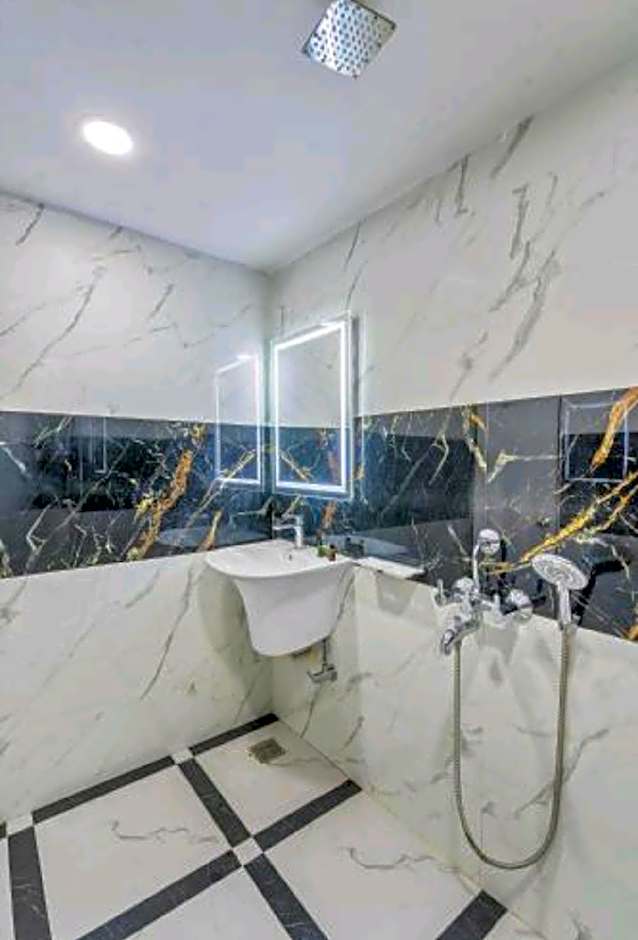 Hotel Eagle Grand Airport Zone