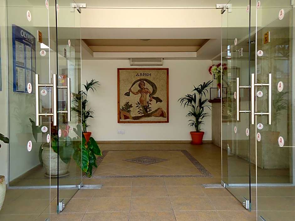 Daphne Hotel Apartments