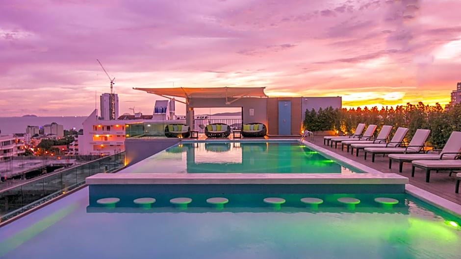 Unique Regency Pattaya