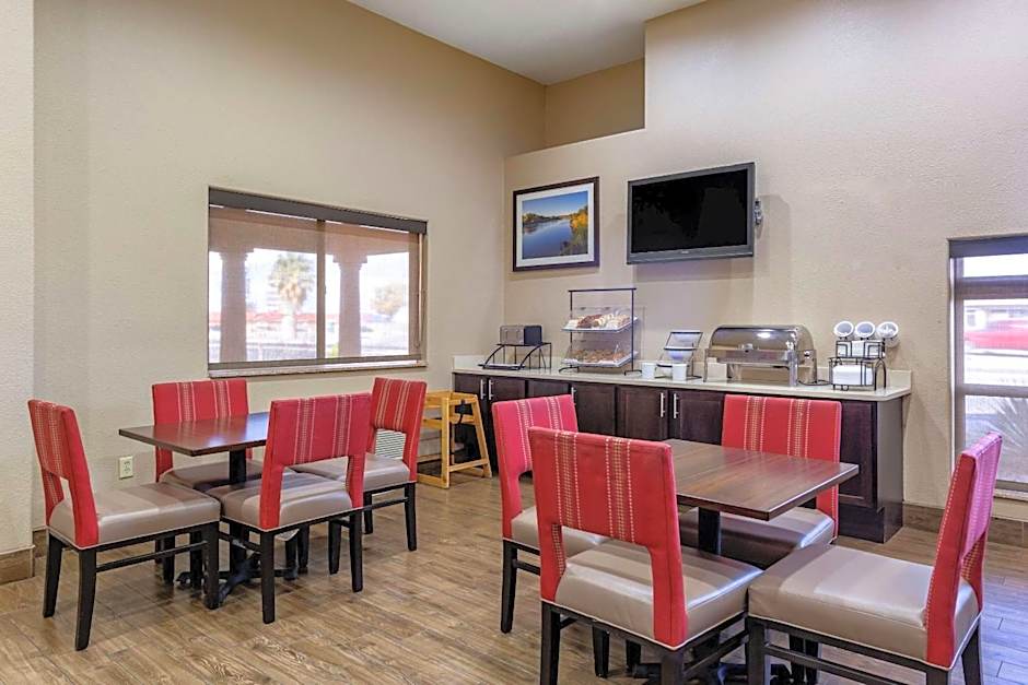 Comfort Inn & Suites Deming